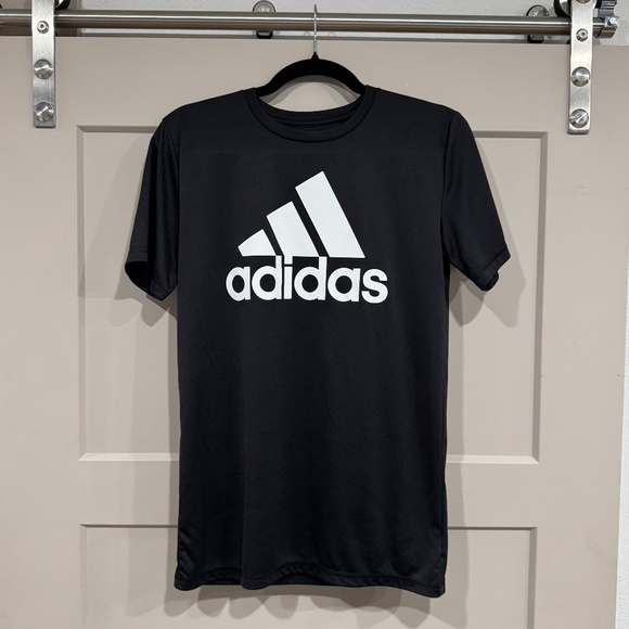 Adidas Climalite Black Graphic T Shirt - Boys/Youth Size L/G (14/16), Pre-owned - Picture 1 of 10